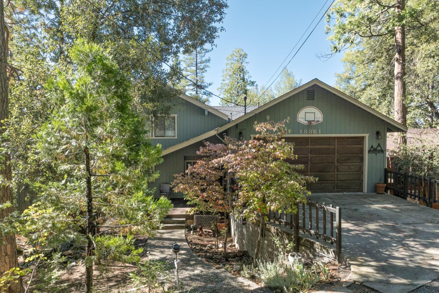 Detail Gallery Image 28 of 46 For 18861 Lookout Dr, Twain Harte,  CA 95383 - 3 Beds | 3 Baths