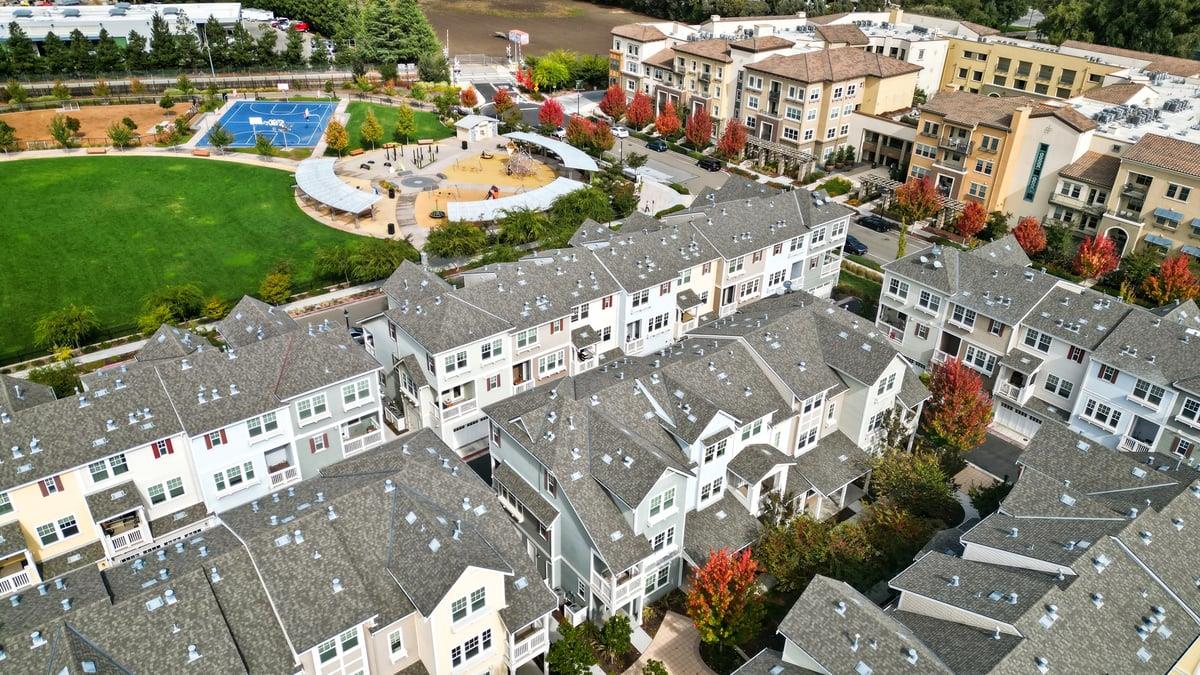 Detail Gallery Image 28 of 31 For 117 Orbit Way, Mountain View,  CA 94043 - 3 Beds | 3/1 Baths