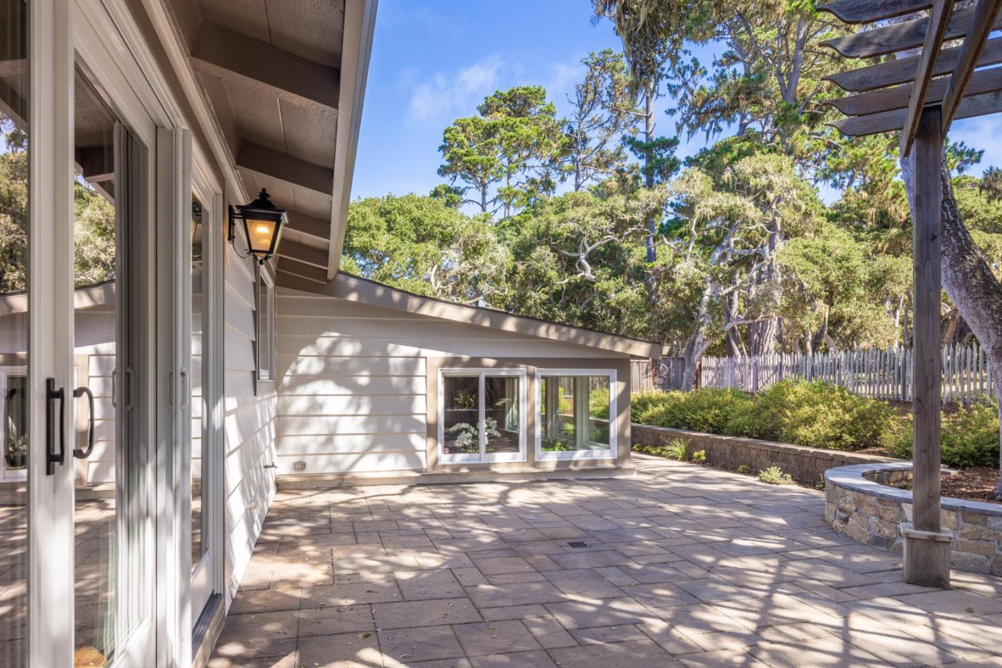 Detail Gallery Image 28 of 35 For 3125 Bird Rock Rd, Pebble Beach,  CA 93953 - 4 Beds | 3 Baths