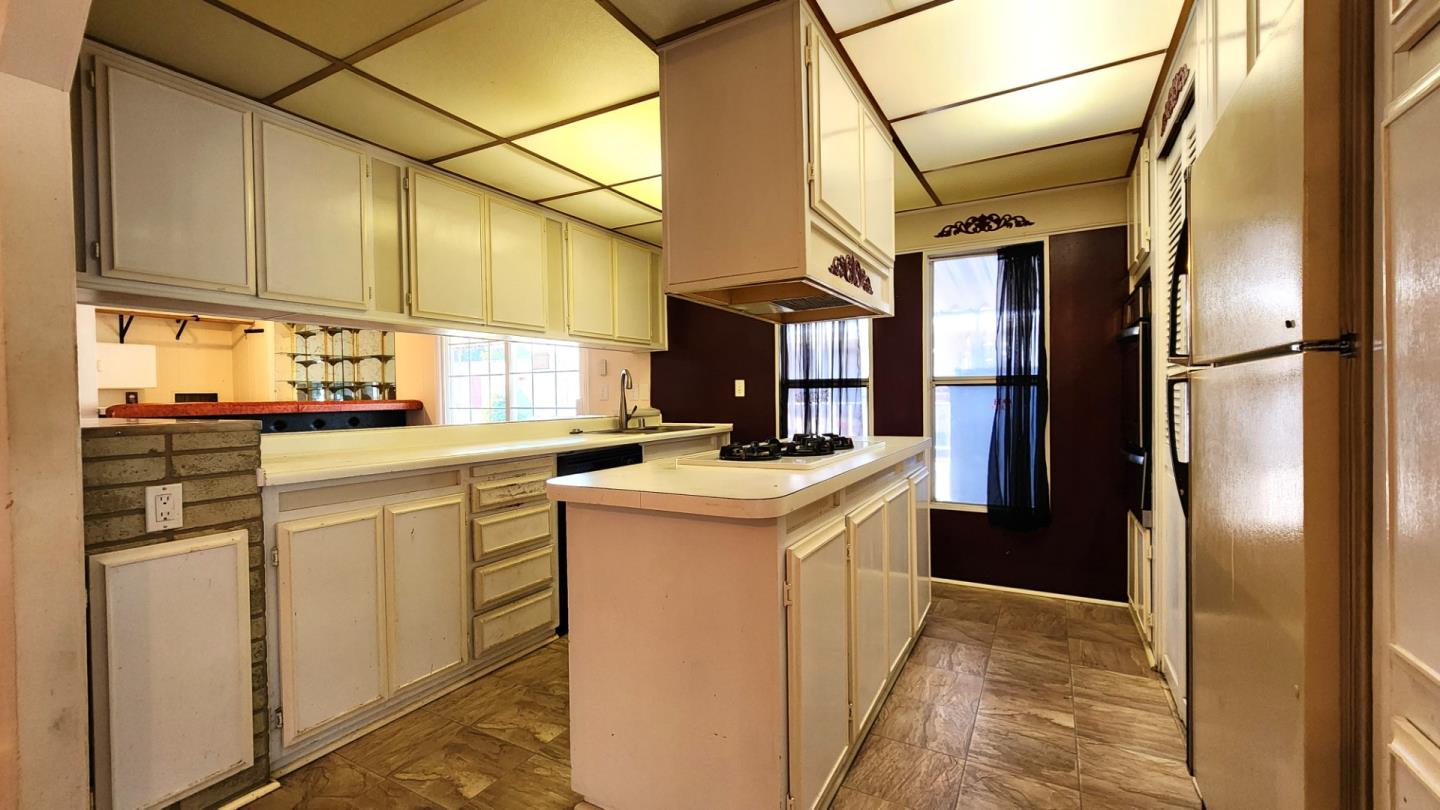 Detail Gallery Image 8 of 8 For 5450 Monterey Rd #145,  San Jose,  CA 95111 - 2 Beds | 2 Baths