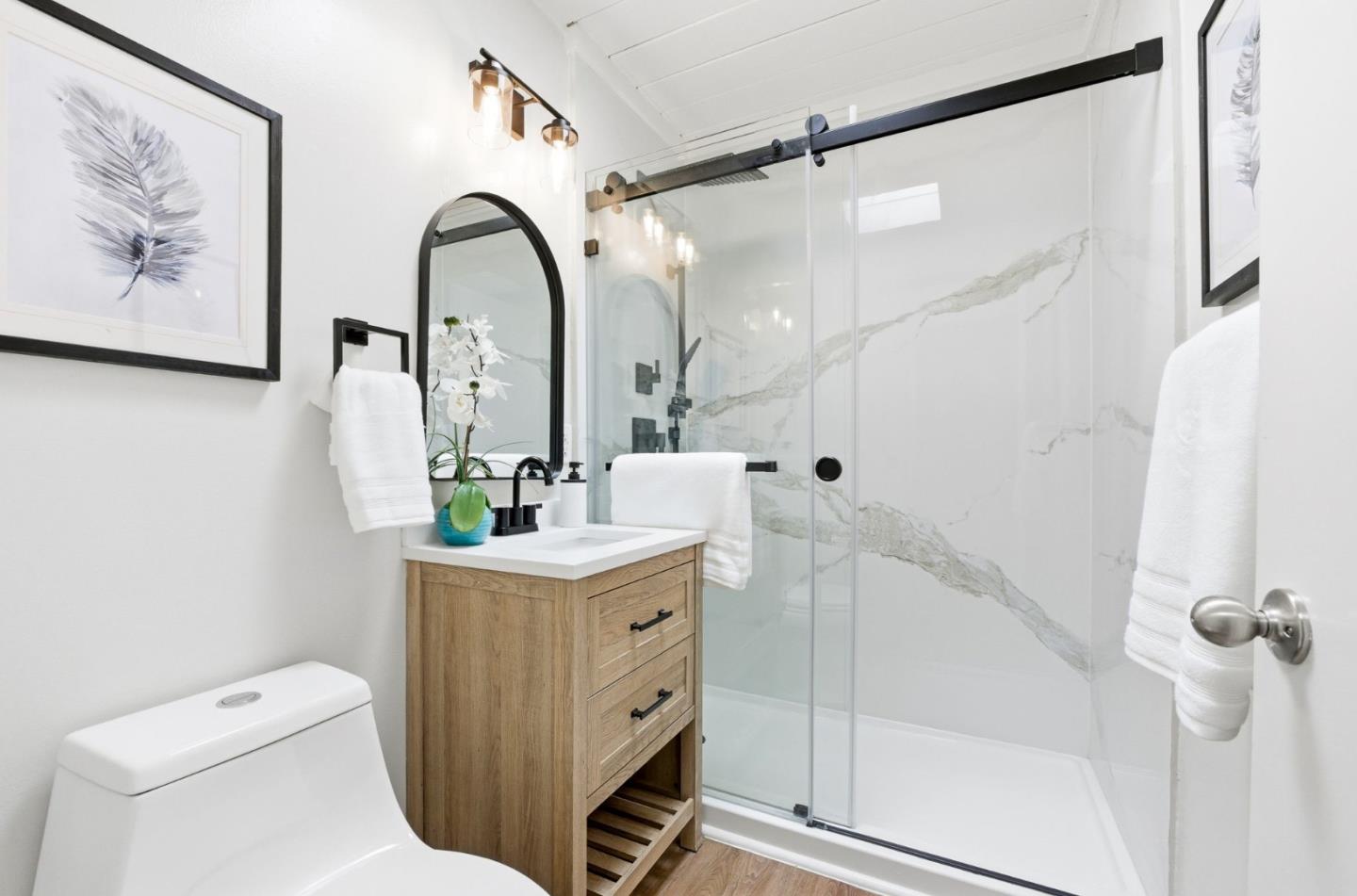 Detail Gallery Image 28 of 53 For 1101 Pomeroy Ave, Santa Clara,  CA 95051 - 4 Beds | 2/1 Baths