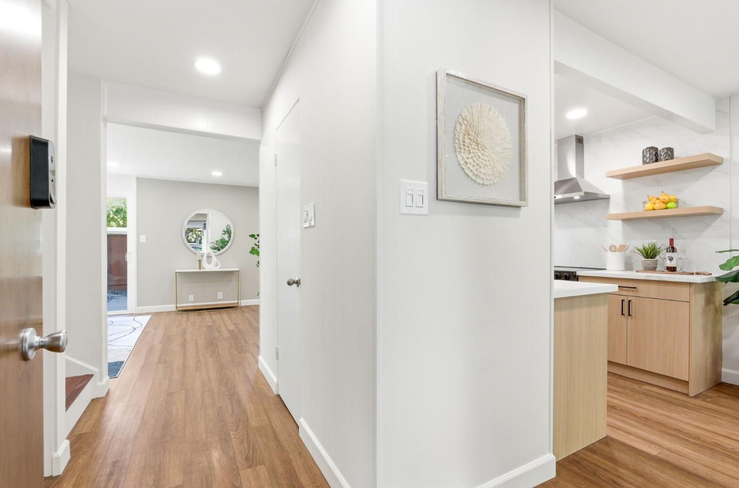 Detail Gallery Image 6 of 53 For 1101 Pomeroy Ave, Santa Clara,  CA 95051 - 4 Beds | 2/1 Baths