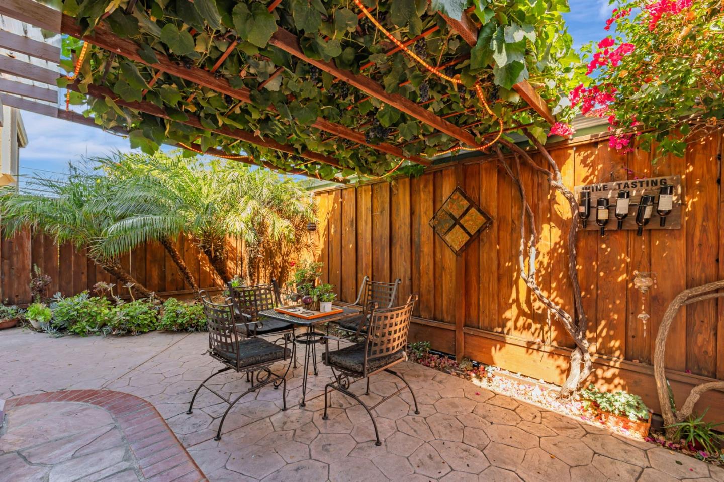 Detail Gallery Image 16 of 23 For 2158 Capitol Park Ct, San Jose,  CA 95132 - 4 Beds | 2/1 Baths