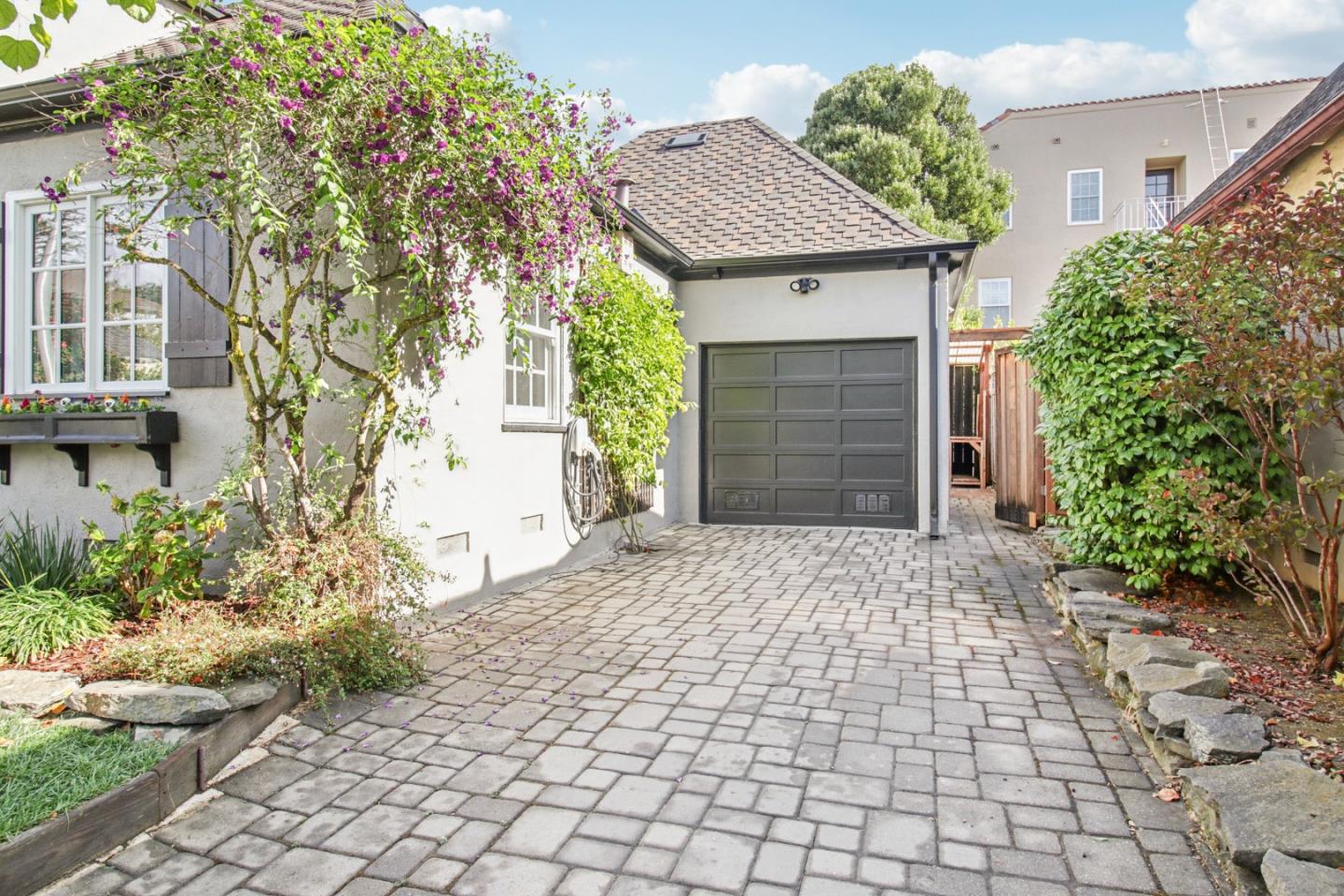 Detail Gallery Image 16 of 22 For 420 Williams Pl, San Mateo,  CA 94401 - 2 Beds | 1 Baths