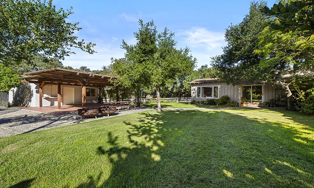 547 Mission Vineyard Road, San Juan Bautista, CA, 95045