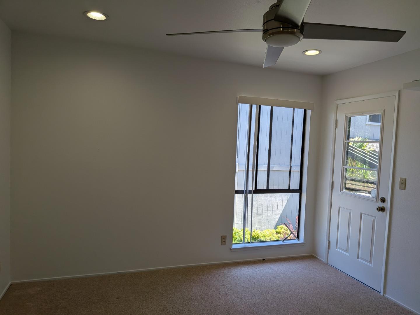Detail Gallery Image 35 of 43 For 217 Ada Ave #45,  Mountain View,  CA 94043 - 3 Beds | 2 Baths