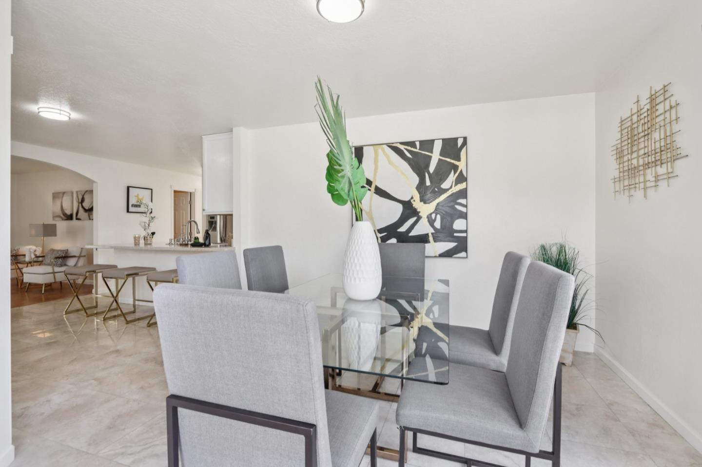 Detail Gallery Image 12 of 52 For 3012 Ellen Ct, Marina,  CA 93933 - 6 Beds | 4 Baths