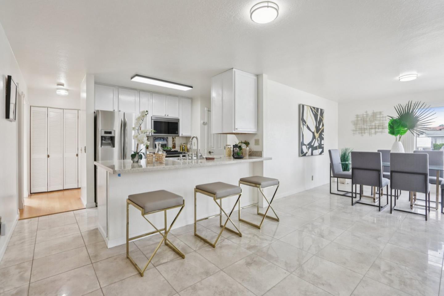 Detail Gallery Image 14 of 52 For 3012 Ellen Ct, Marina,  CA 93933 - 6 Beds | 4 Baths