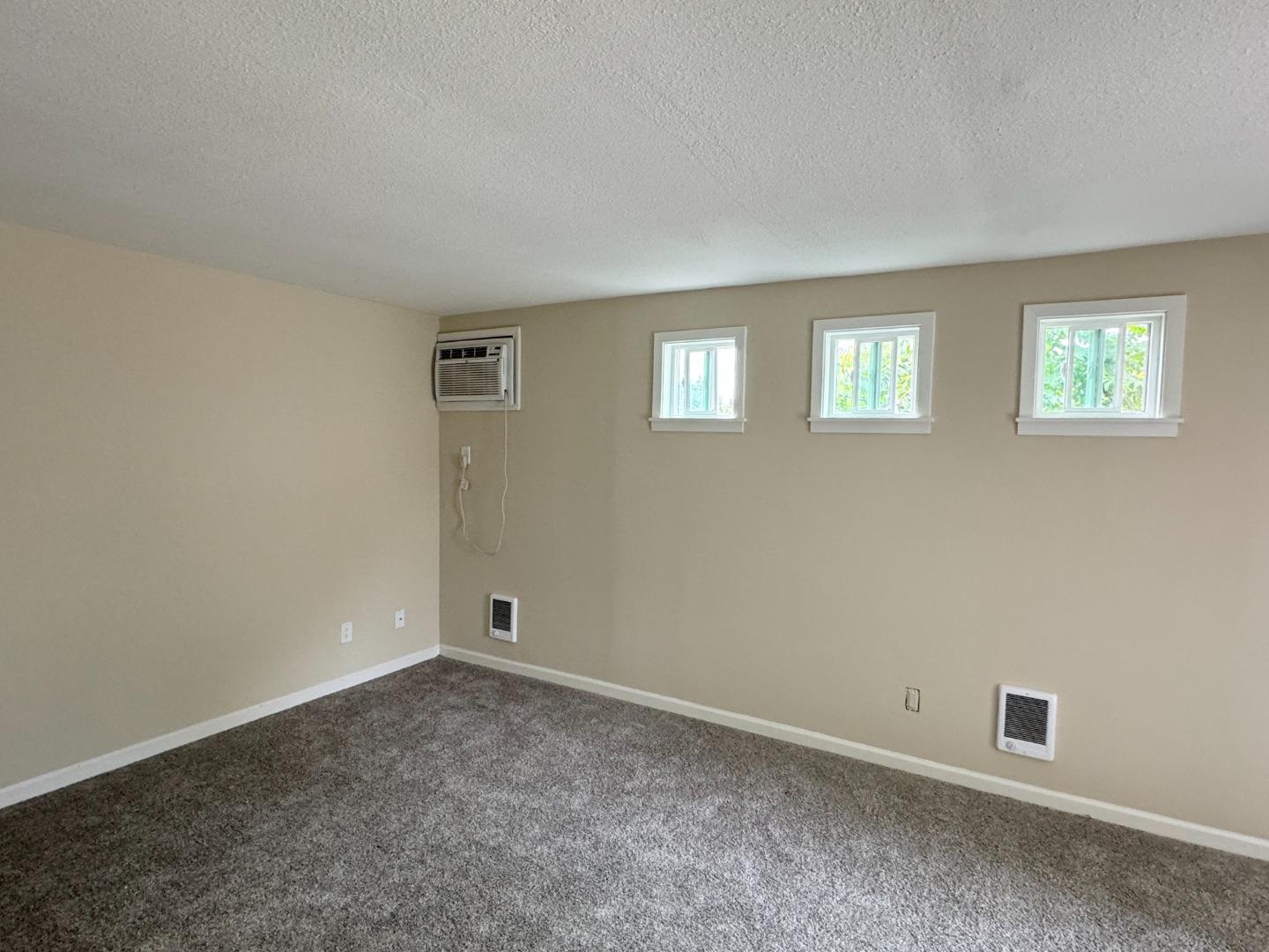 Detail Gallery Image 15 of 15 For 885 Broadway, Sonoma,  CA 95476 - – Beds | – Baths