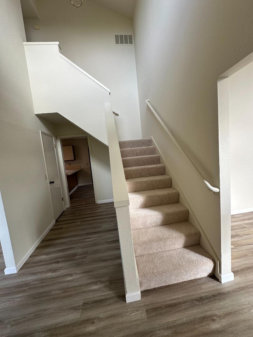 Detail Gallery Image 20 of 20 For 2751 Belmont Canyon Rd, Belmont,  CA 94002 - 4 Beds | 2/1 Baths