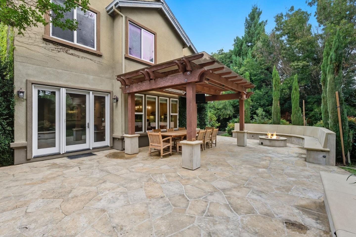 Detail Gallery Image 33 of 40 For 744 Colorado Ave, Palo Alto,  CA 94303 - 4 Beds | 4 Baths