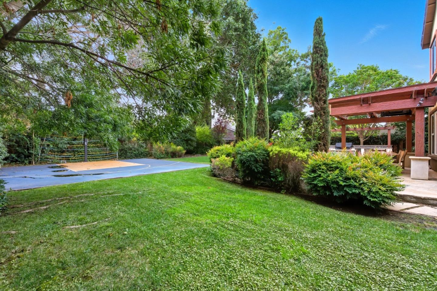 Detail Gallery Image 36 of 40 For 744 Colorado Ave, Palo Alto,  CA 94303 - 4 Beds | 4 Baths