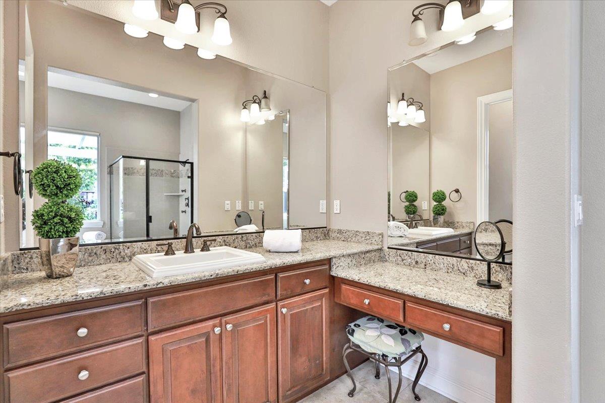 Detail Gallery Image 23 of 46 For 2719 Woodgate Way, Roseville,  CA 95747 - 4 Beds | 3 Baths