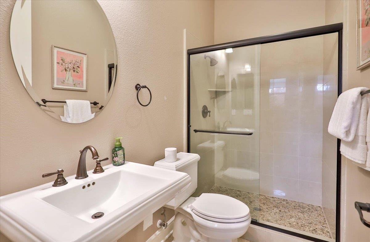 Detail Gallery Image 29 of 46 For 2719 Woodgate Way, Roseville,  CA 95747 - 4 Beds | 3 Baths