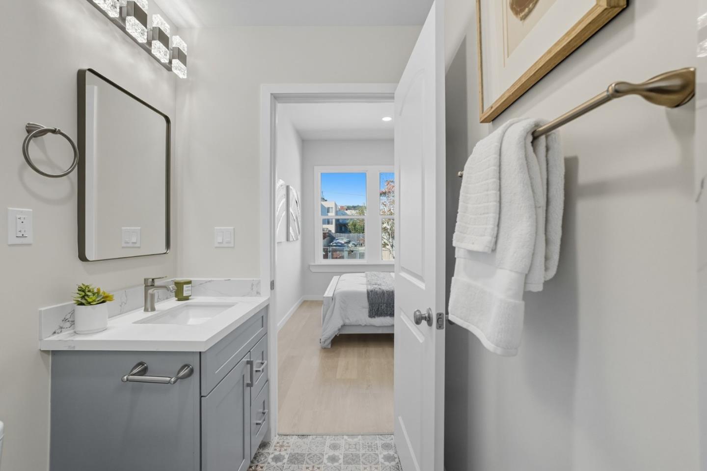 Detail Gallery Image 43 of 71 For 2931 San Bruno Ave, San Francisco,  CA 94134 - 4 Beds | 3/1 Baths