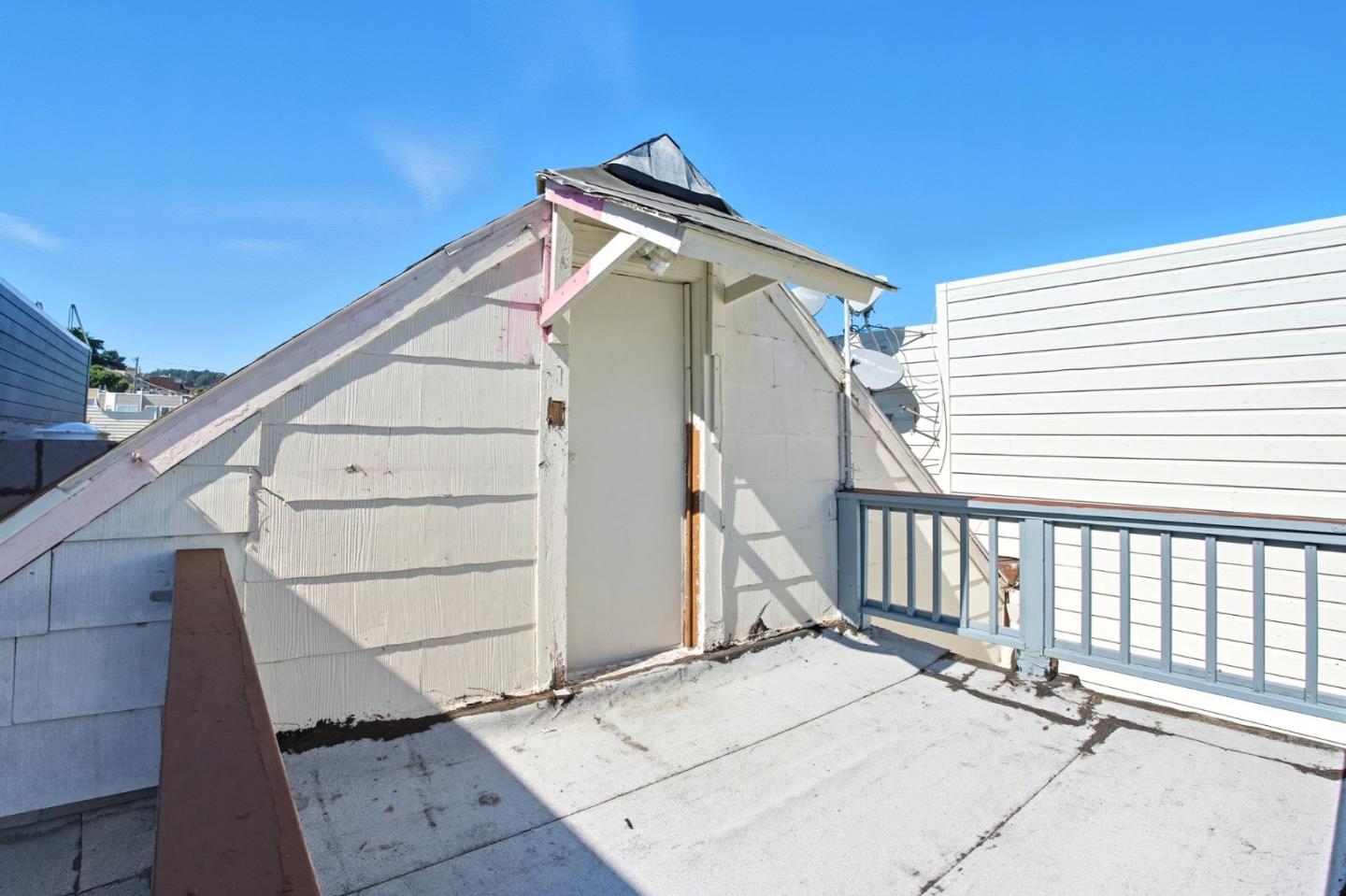 Detail Gallery Image 51 of 71 For 2931 San Bruno Ave, San Francisco,  CA 94134 - 4 Beds | 3/1 Baths