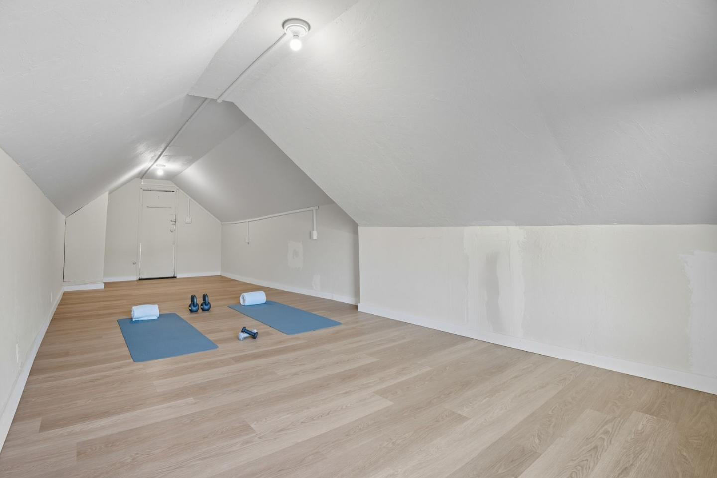 Detail Gallery Image 53 of 71 For 2931 San Bruno Ave, San Francisco,  CA 94134 - 4 Beds | 3/1 Baths