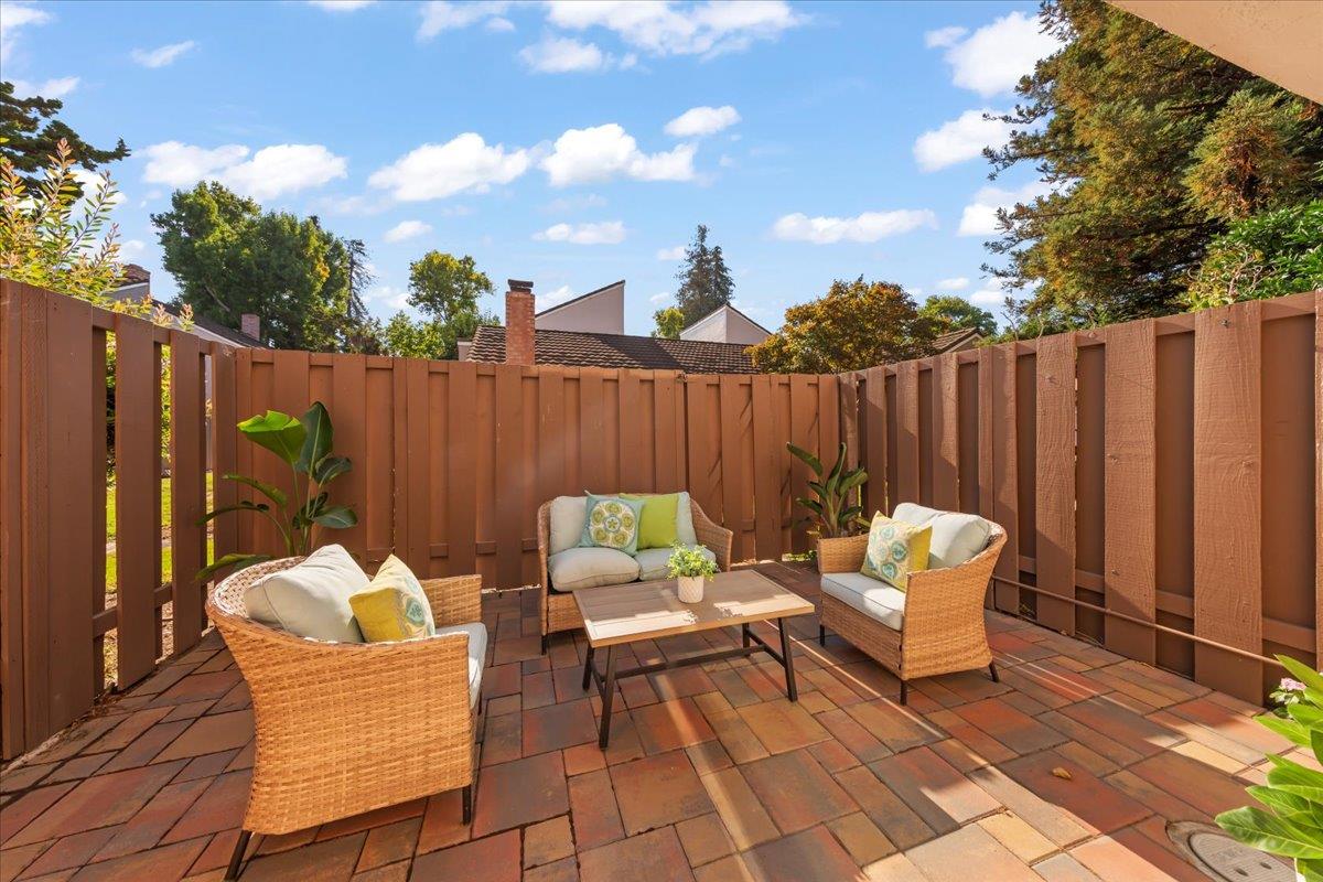 Detail Gallery Image 30 of 50 For 2576 Knightsbridge Ln, Santa Clara,  CA 95051 - 3 Beds | 2/1 Baths