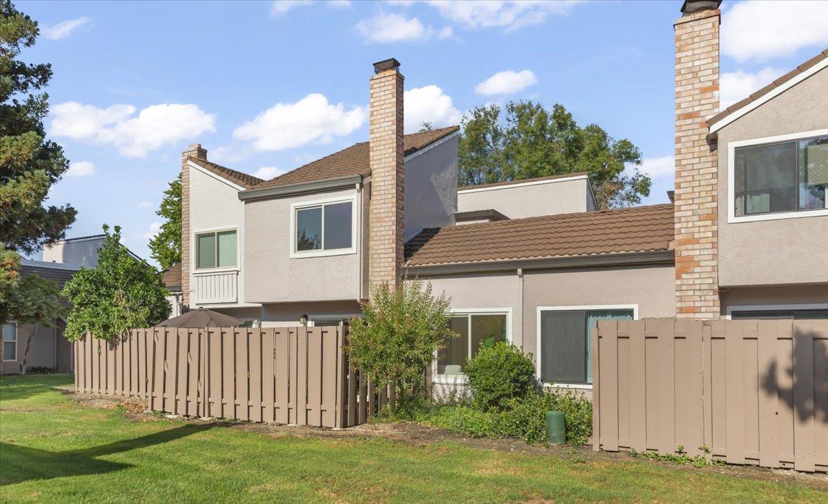 Detail Gallery Image 32 of 50 For 2576 Knightsbridge Ln, Santa Clara,  CA 95051 - 3 Beds | 2/1 Baths