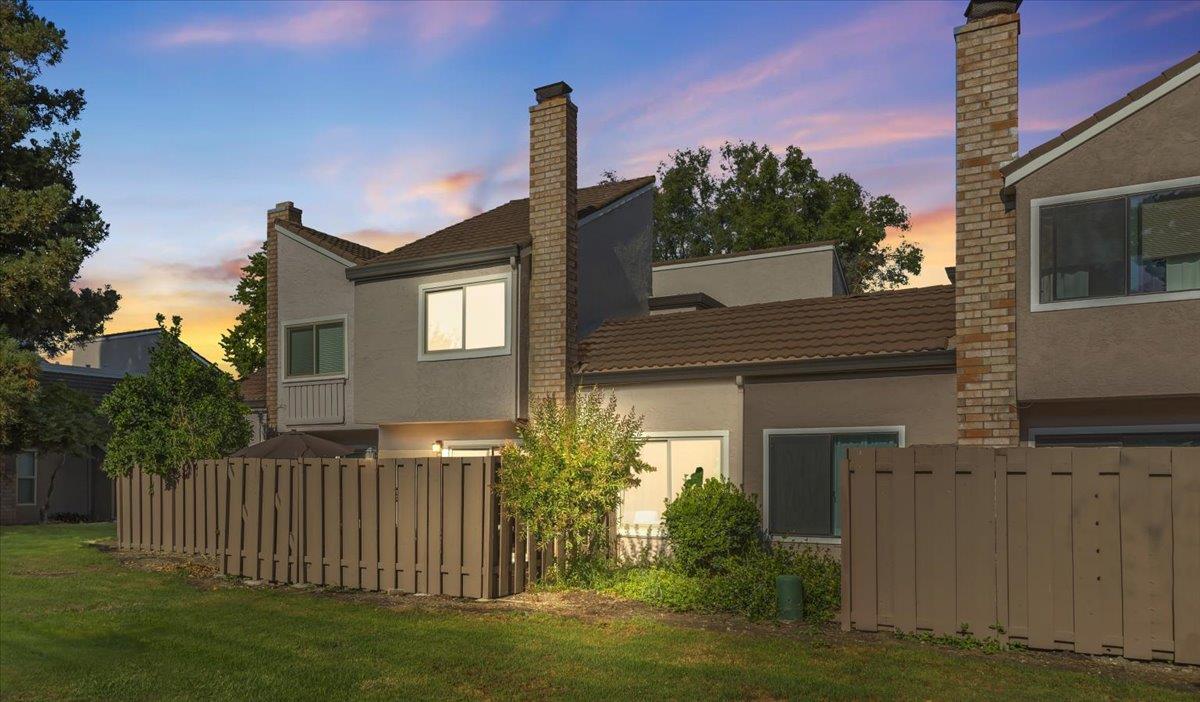 Detail Gallery Image 33 of 50 For 2576 Knightsbridge Ln, Santa Clara,  CA 95051 - 3 Beds | 2/1 Baths