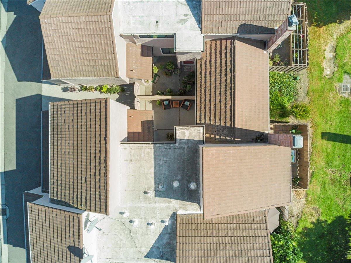 Detail Gallery Image 35 of 50 For 2576 Knightsbridge Ln, Santa Clara,  CA 95051 - 3 Beds | 2/1 Baths