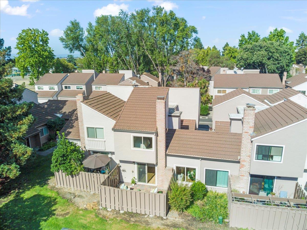 Detail Gallery Image 36 of 50 For 2576 Knightsbridge Ln, Santa Clara,  CA 95051 - 3 Beds | 2/1 Baths