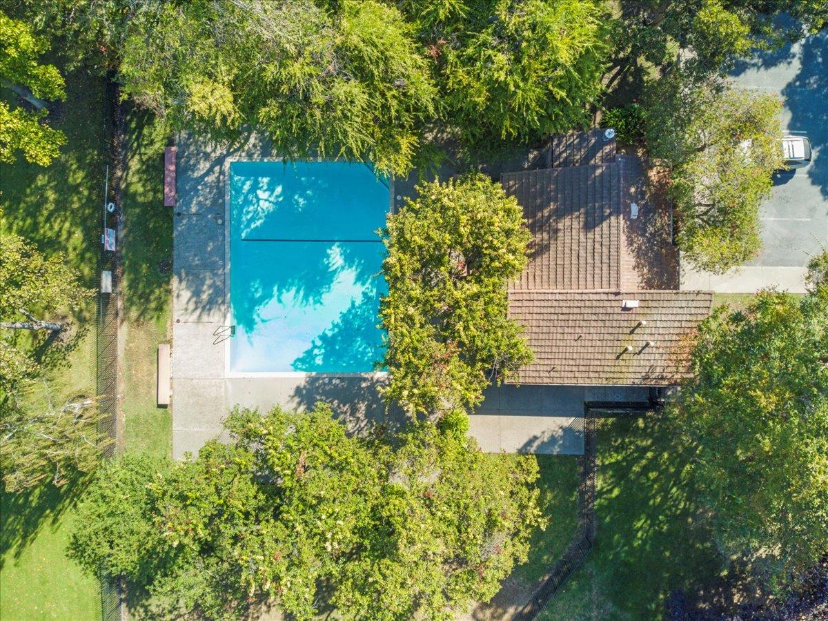 Detail Gallery Image 40 of 50 For 2576 Knightsbridge Ln, Santa Clara,  CA 95051 - 3 Beds | 2/1 Baths