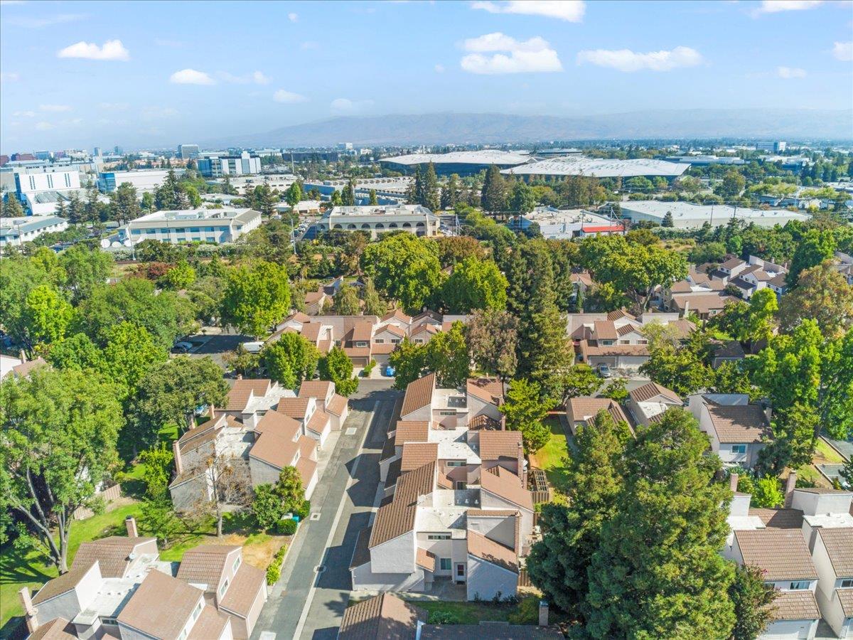 Detail Gallery Image 46 of 50 For 2576 Knightsbridge Ln, Santa Clara,  CA 95051 - 3 Beds | 2/1 Baths