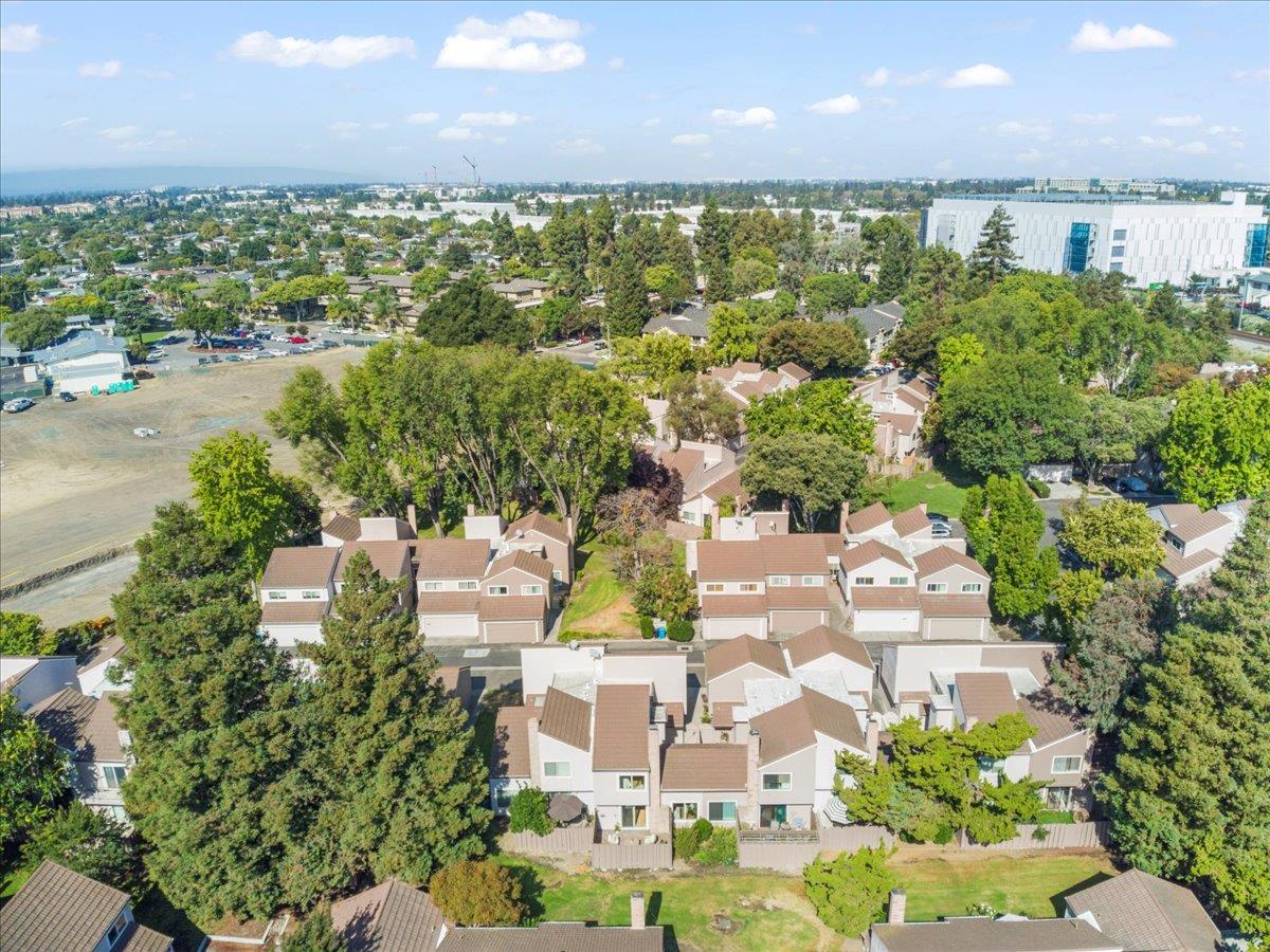 Detail Gallery Image 48 of 50 For 2576 Knightsbridge Ln, Santa Clara,  CA 95051 - 3 Beds | 2/1 Baths