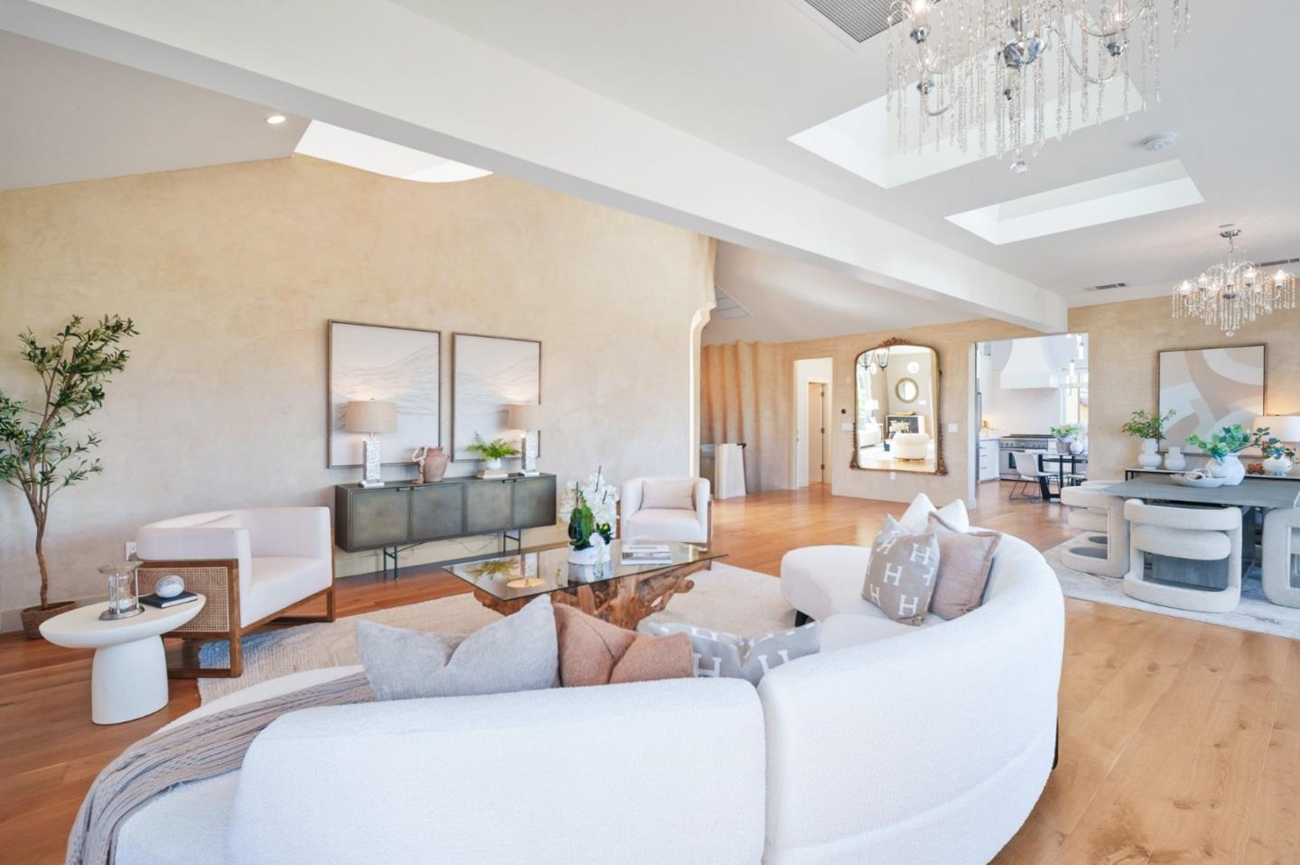 Detail Gallery Image 13 of 94 For 841 Bayview Way, Redwood City,  CA 94062 - 4 Beds | 5 Baths