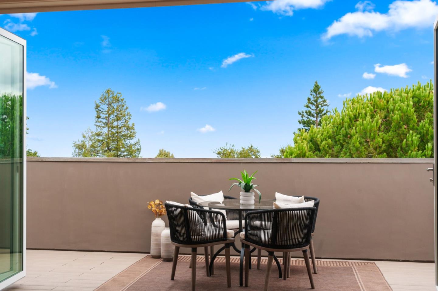 Detail Gallery Image 15 of 94 For 841 Bayview Way, Redwood City,  CA 94062 - 4 Beds | 5 Baths