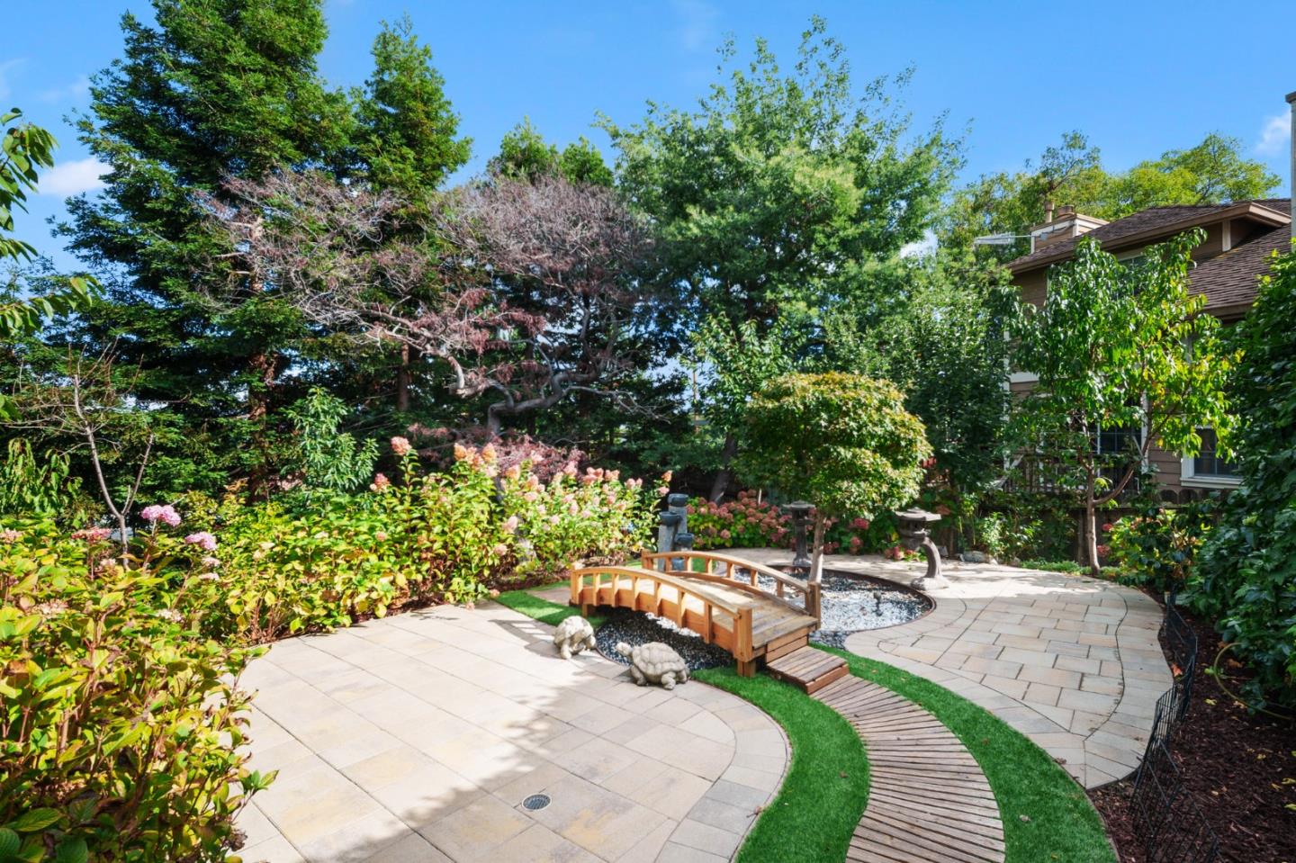 Detail Gallery Image 68 of 94 For 841 Bayview Way, Redwood City,  CA 94062 - 4 Beds | 5 Baths