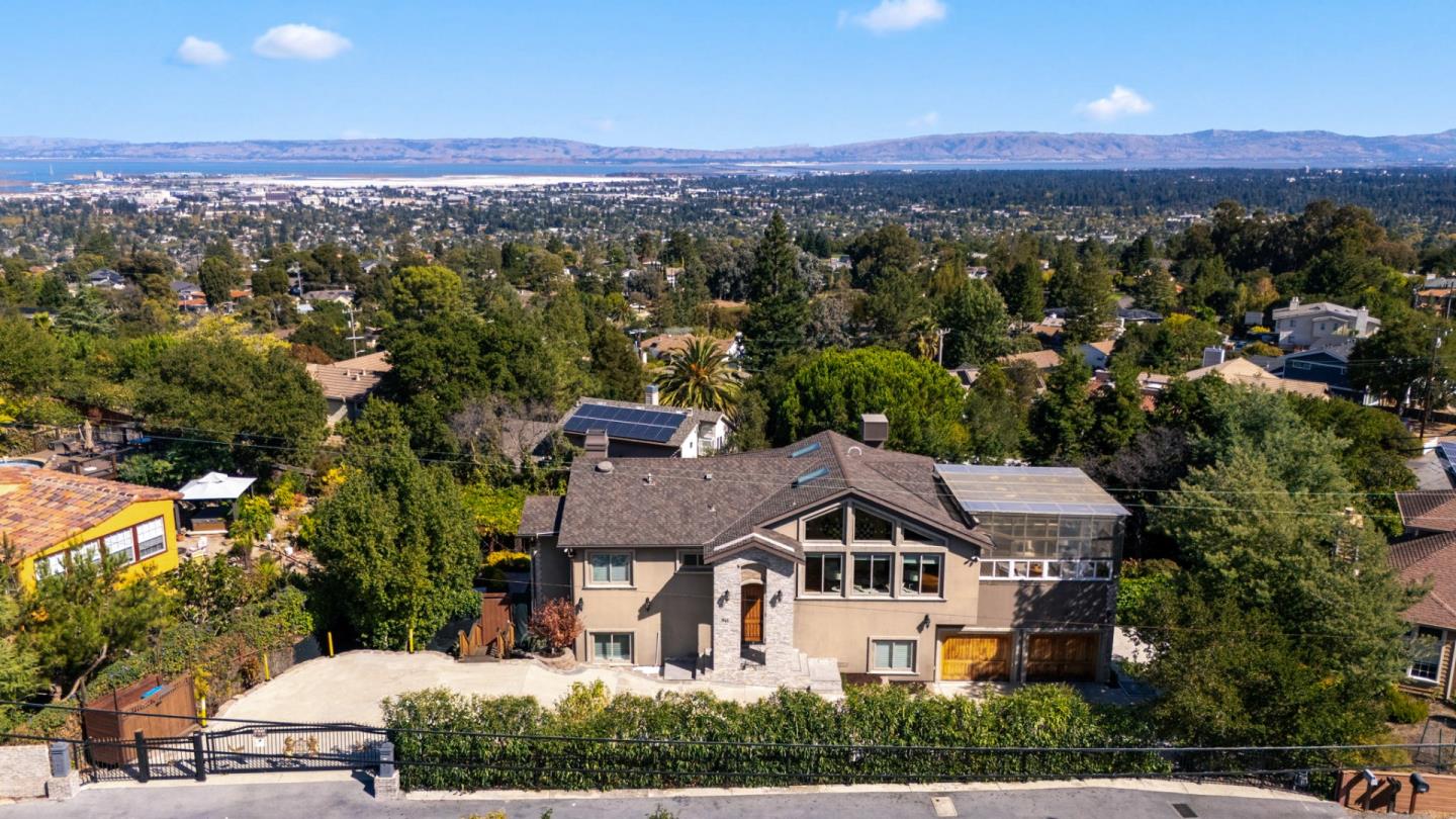 Detail Gallery Image 76 of 94 For 841 Bayview Way, Redwood City,  CA 94062 - 4 Beds | 5 Baths
