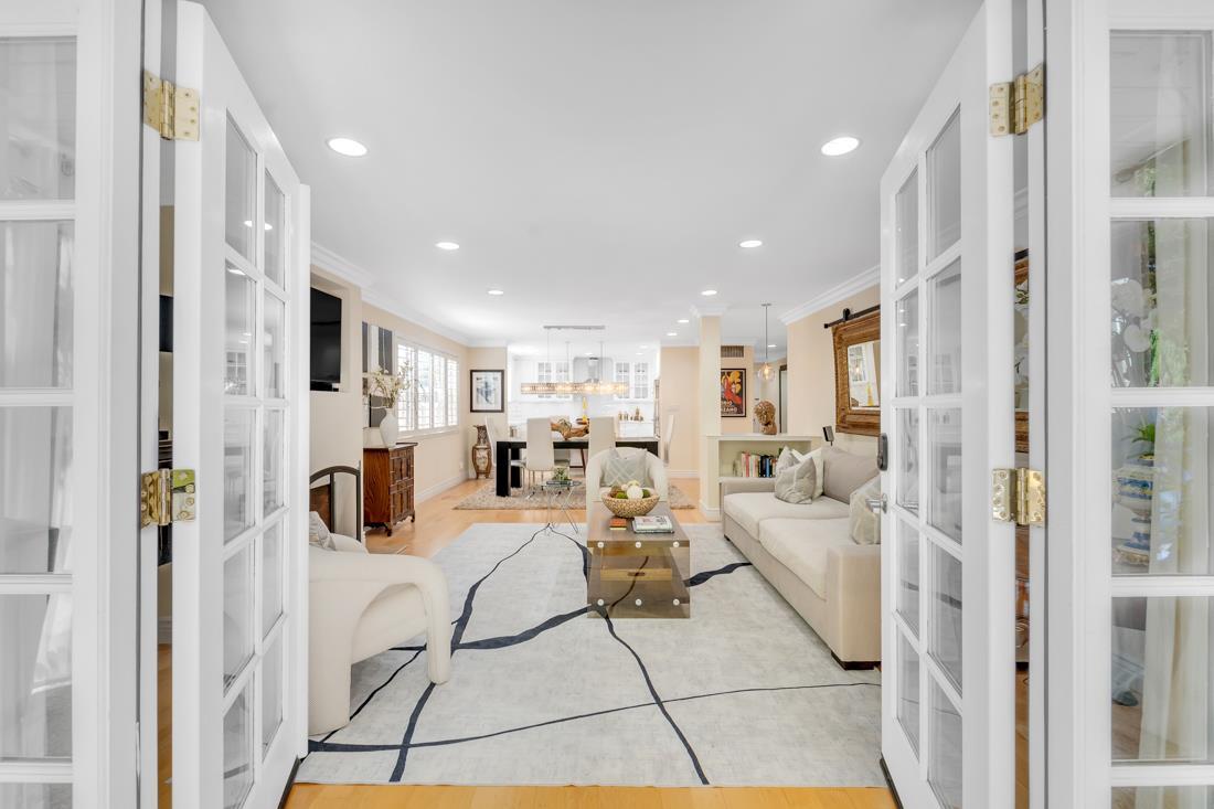 Detail Gallery Image 7 of 53 For 600 Pennsylvania #22,  Los Gatos,  CA 95030 - 2 Beds | 2/1 Baths