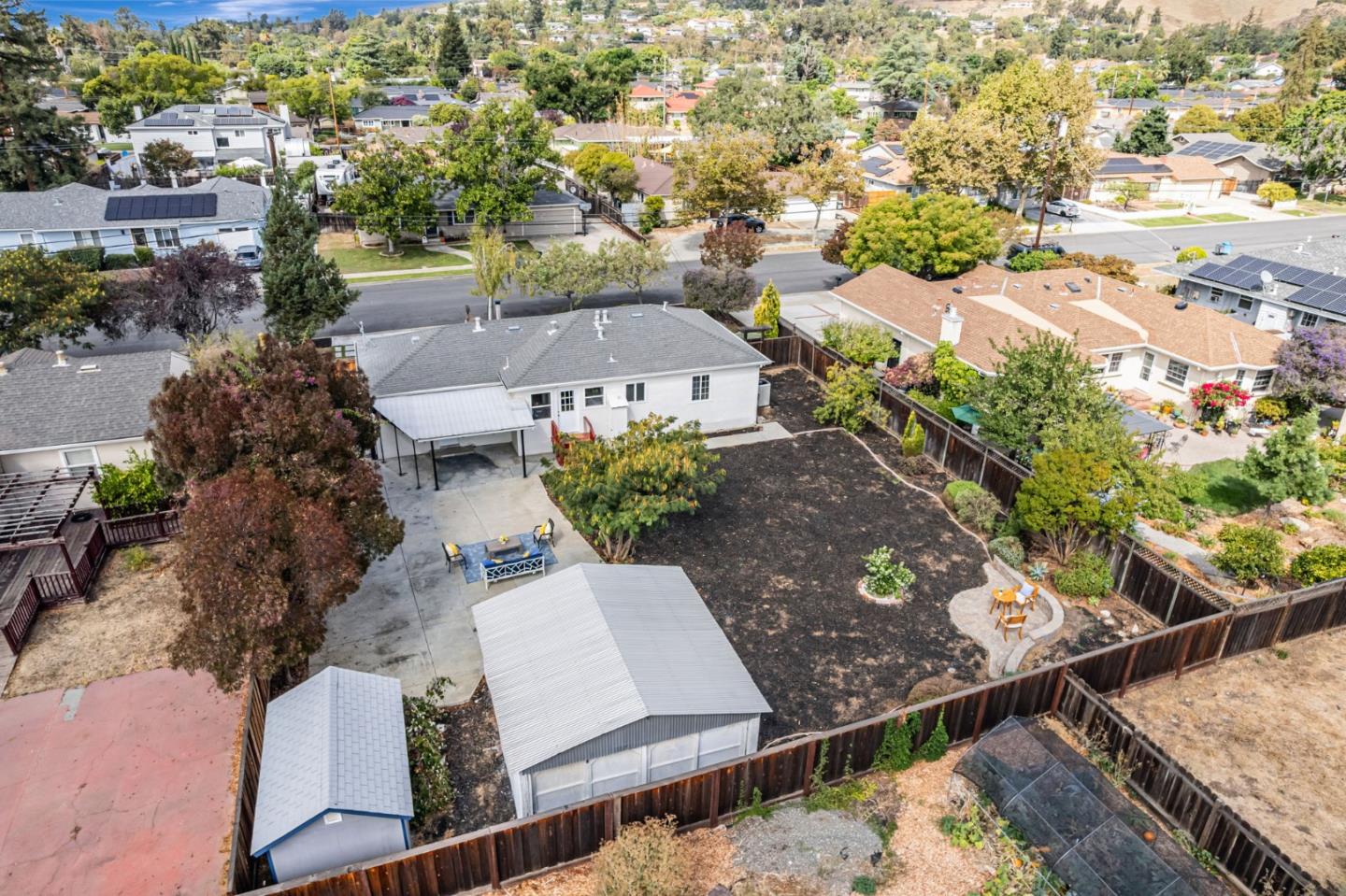 Detail Gallery Image 10 of 59 For 3972 Pepper Tree Ln, San Jose,  CA 95127 - 3 Beds | 2 Baths