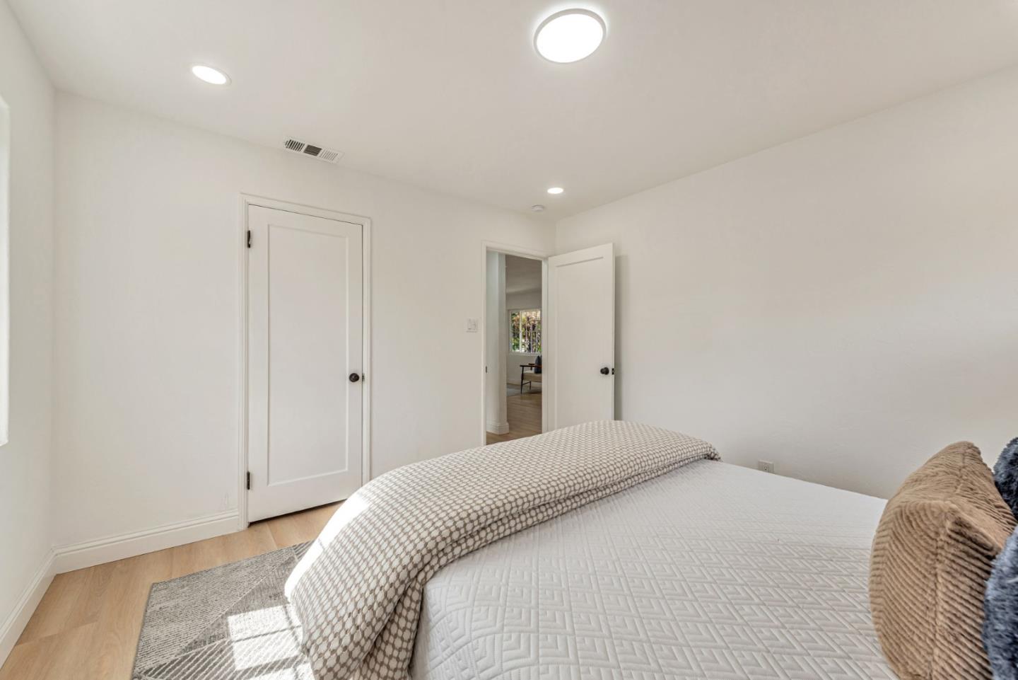 Detail Gallery Image 38 of 59 For 3972 Pepper Tree Ln, San Jose,  CA 95127 - 3 Beds | 2 Baths