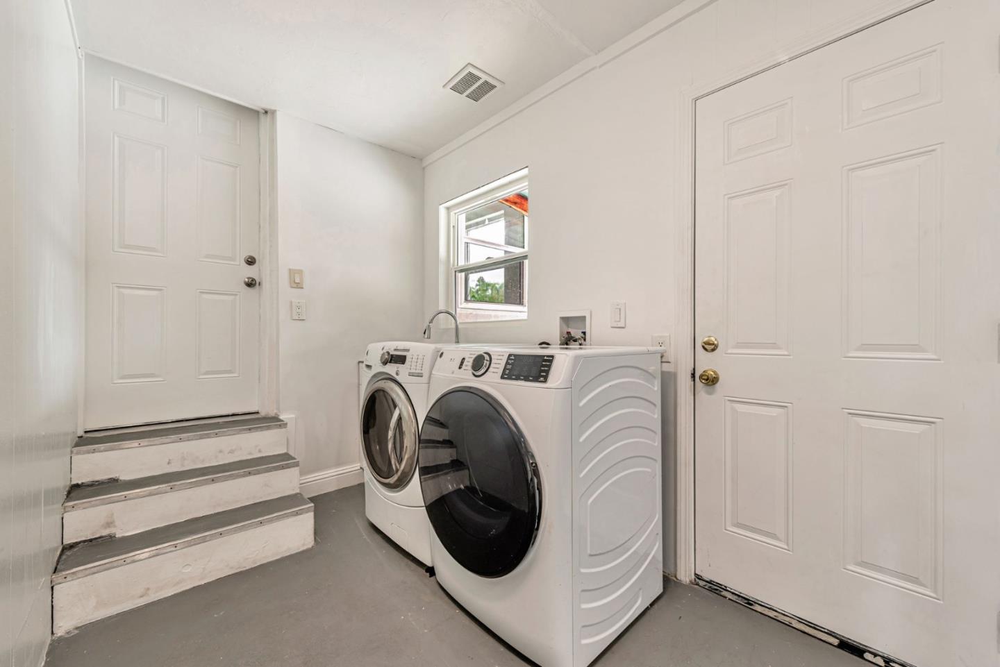 Detail Gallery Image 49 of 59 For 3972 Pepper Tree Ln, San Jose,  CA 95127 - 3 Beds | 2 Baths