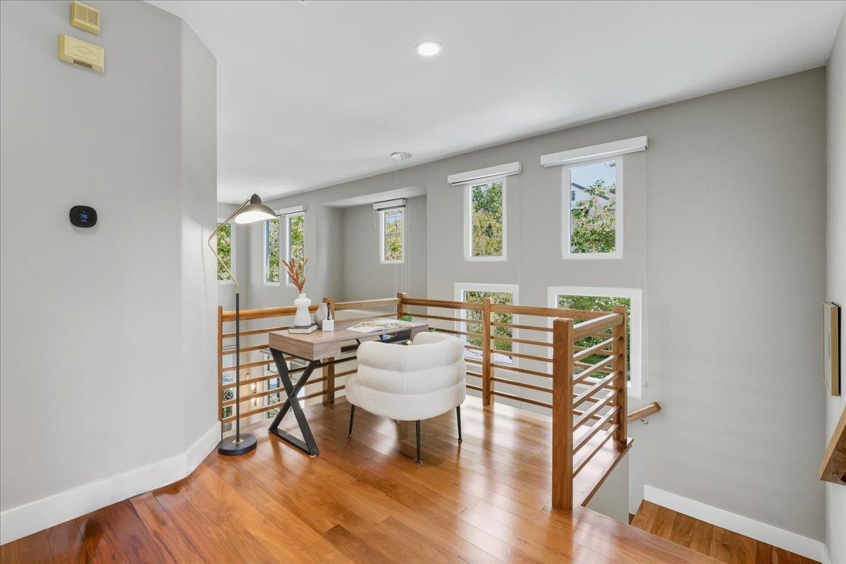 Detail Gallery Image 18 of 45 For 118 Magnolia Ln, Mountain View,  CA 94043 - 3 Beds | 3 Baths