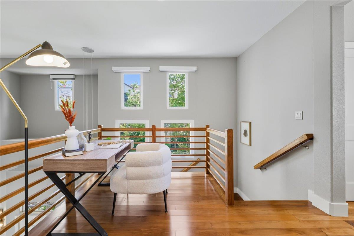 Detail Gallery Image 19 of 45 For 118 Magnolia Ln, Mountain View,  CA 94043 - 3 Beds | 3 Baths