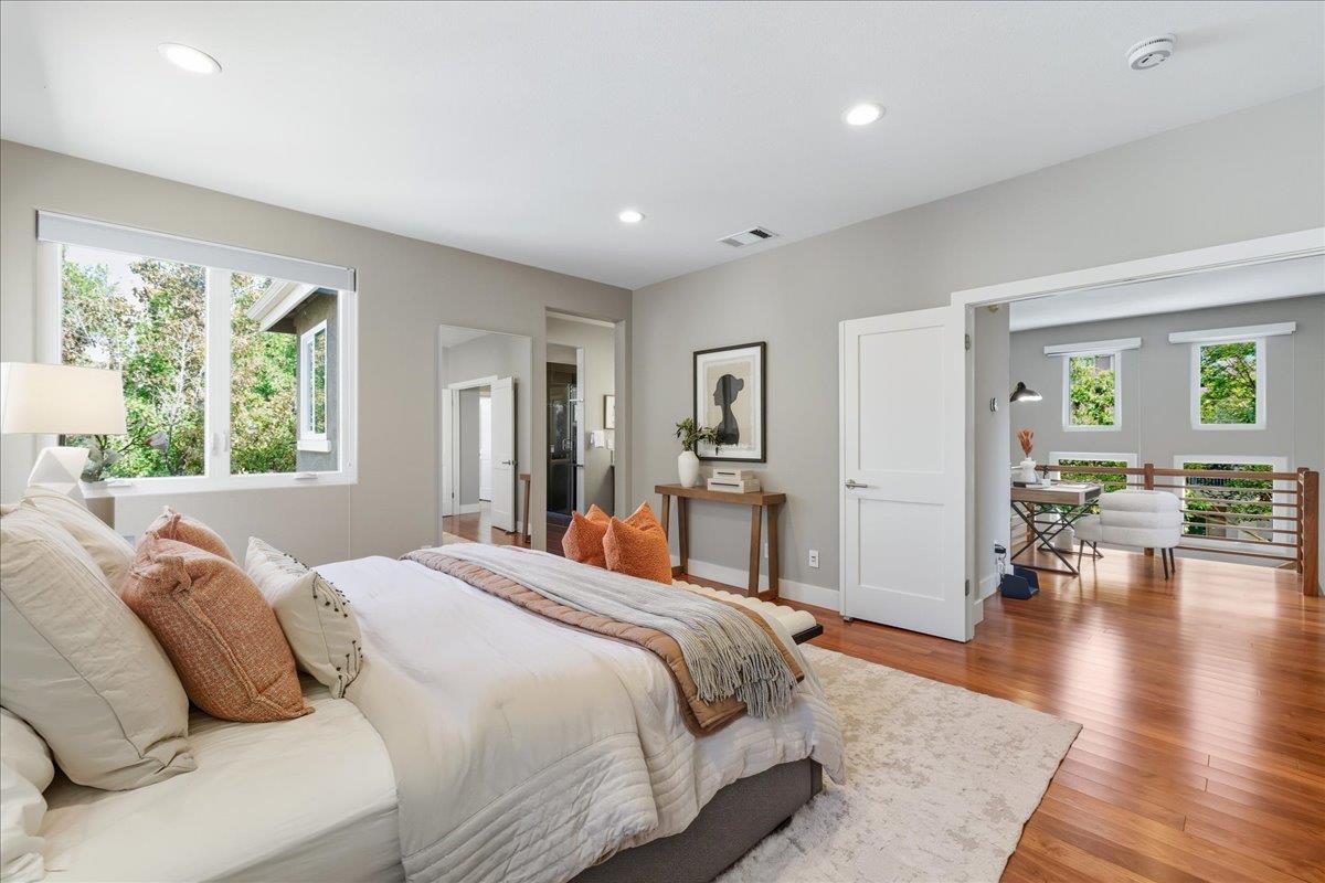 Detail Gallery Image 21 of 45 For 118 Magnolia Ln, Mountain View,  CA 94043 - 3 Beds | 3 Baths