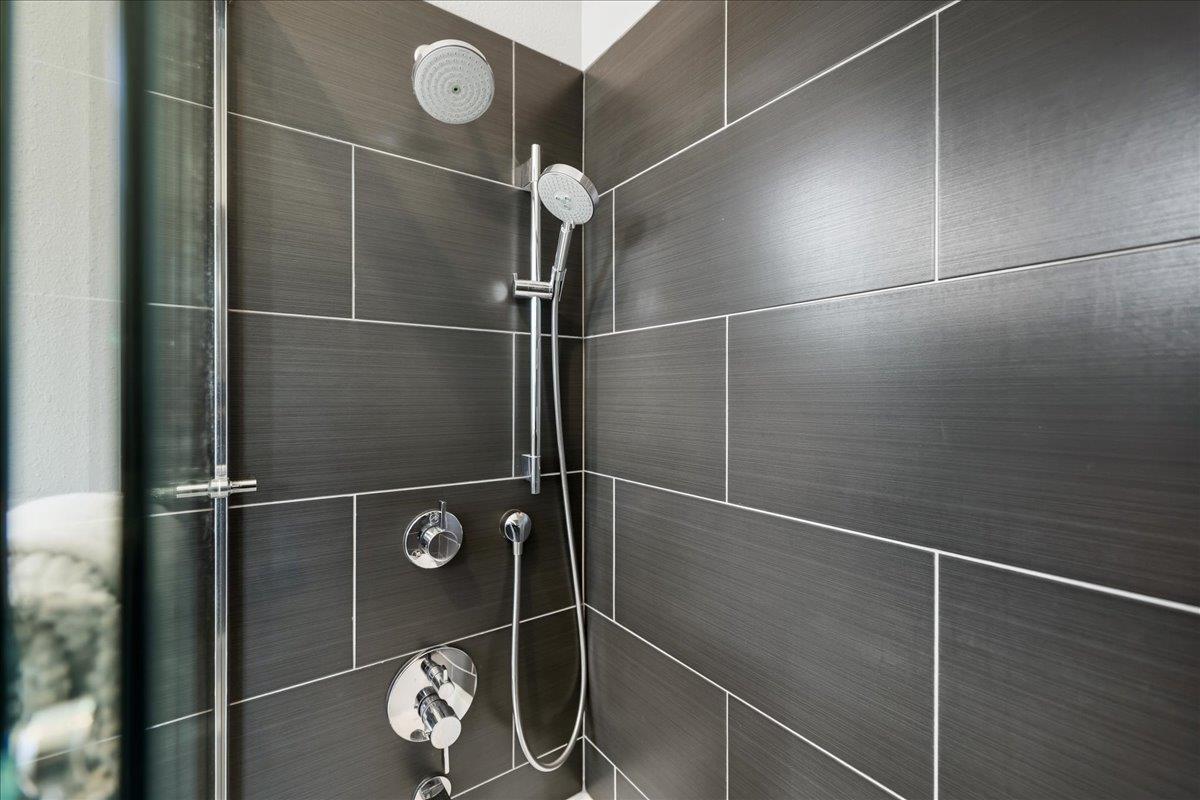 Detail Gallery Image 29 of 45 For 118 Magnolia Ln, Mountain View,  CA 94043 - 3 Beds | 3 Baths