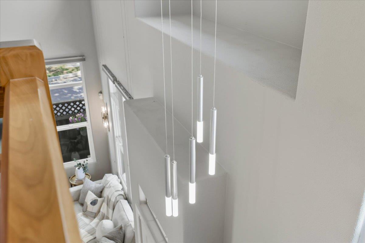 Detail Gallery Image 31 of 45 For 118 Magnolia Ln, Mountain View,  CA 94043 - 3 Beds | 3 Baths