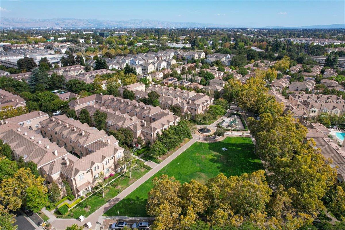 Detail Gallery Image 42 of 45 For 118 Magnolia Ln, Mountain View,  CA 94043 - 3 Beds | 3 Baths