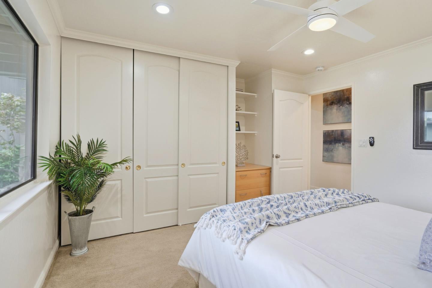 Detail Gallery Image 22 of 38 For 14351 Saratoga Ave a,  Saratoga,  CA 95070 - 2 Beds | 2 Baths