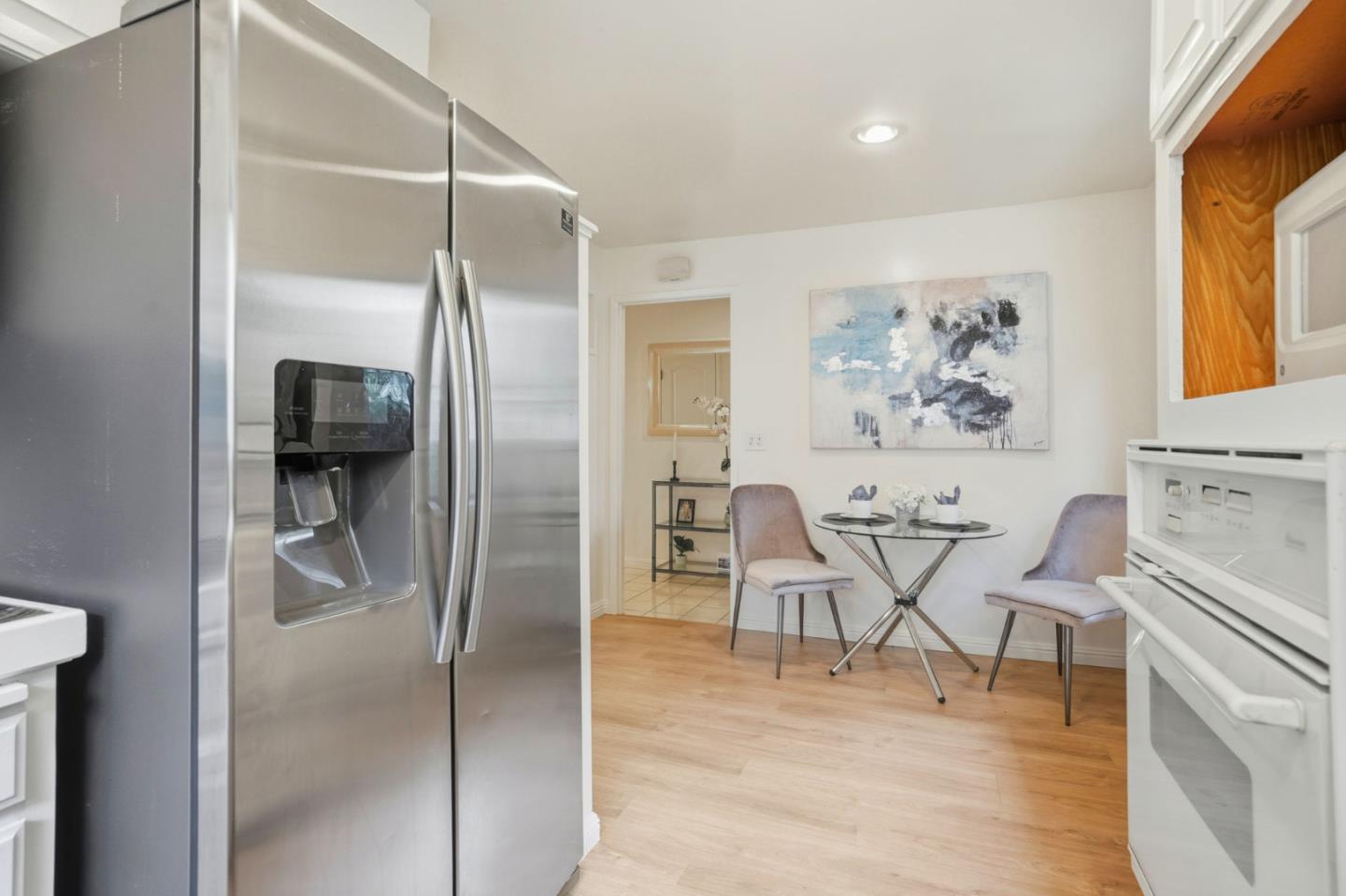 Detail Gallery Image 9 of 38 For 14351 Saratoga Ave a,  Saratoga,  CA 95070 - 2 Beds | 2 Baths