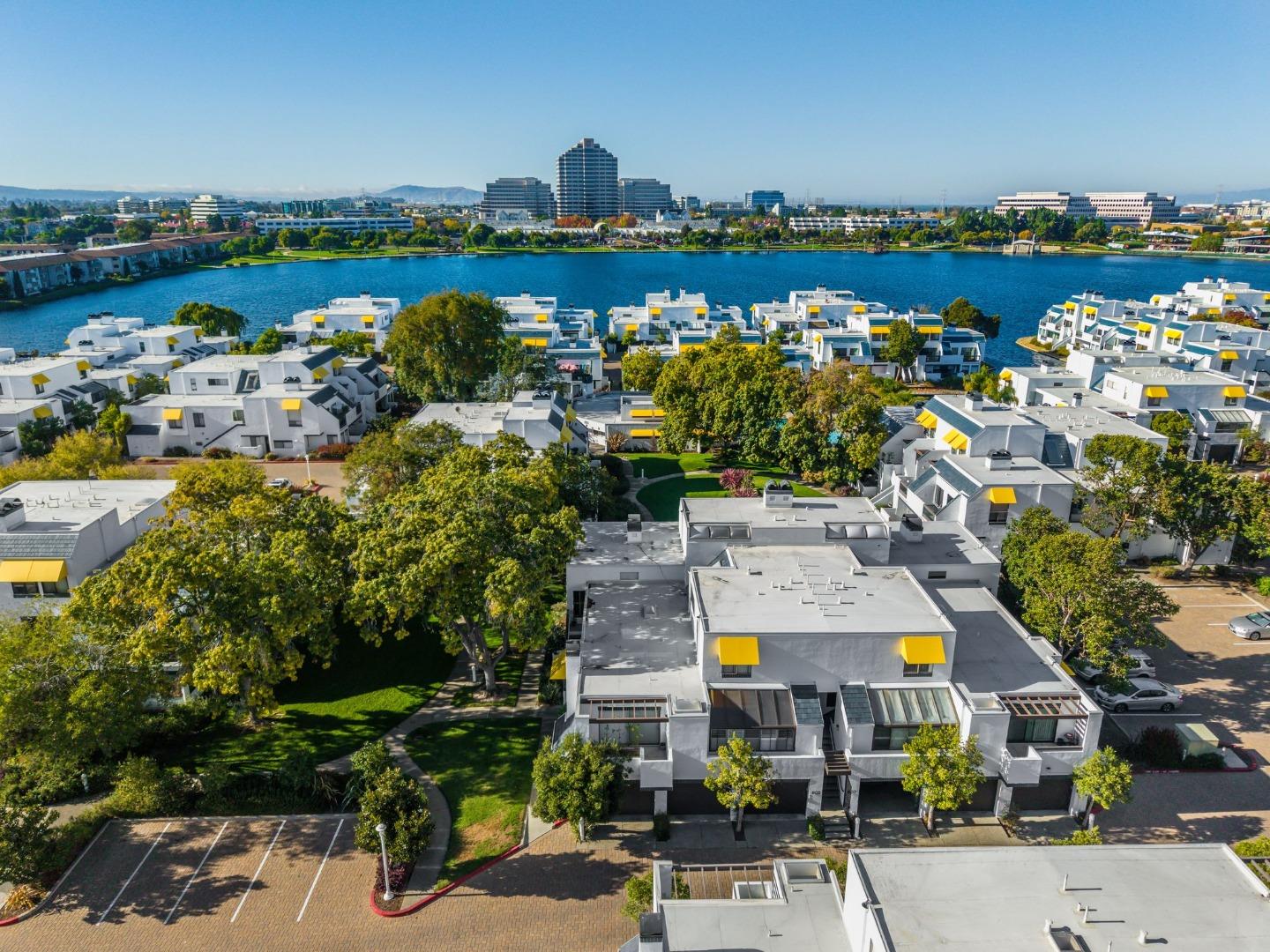 Detail Gallery Image 25 of 27 For 803 Balboa Ln, Foster City,  CA 94404 - 2 Beds | 2 Baths