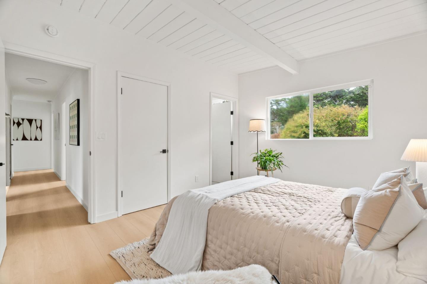 Detail Gallery Image 19 of 31 For 241 Hillside Dr, Pacifica,  CA 94044 - 3 Beds | 2 Baths