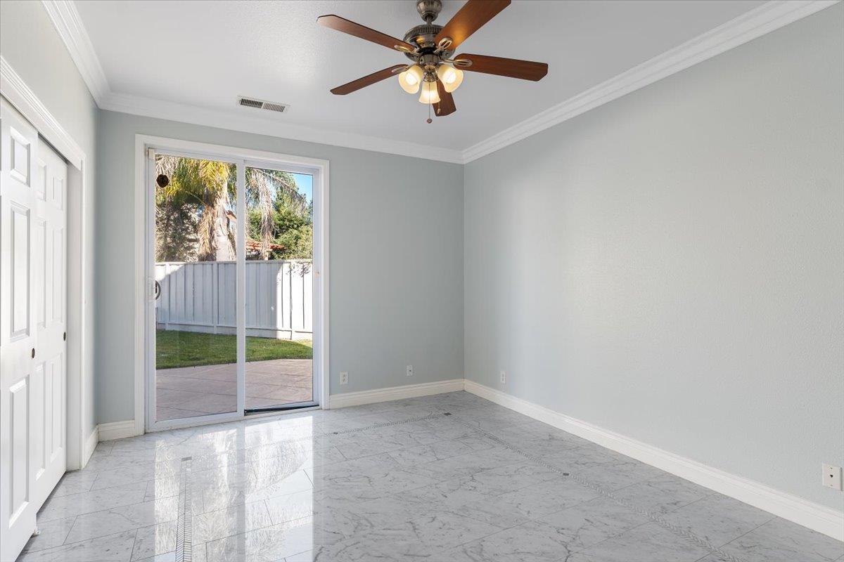 Detail Gallery Image 21 of 61 For 16 Wimbledon Cir, Salinas,  CA 93906 - 6 Beds | 3 Baths