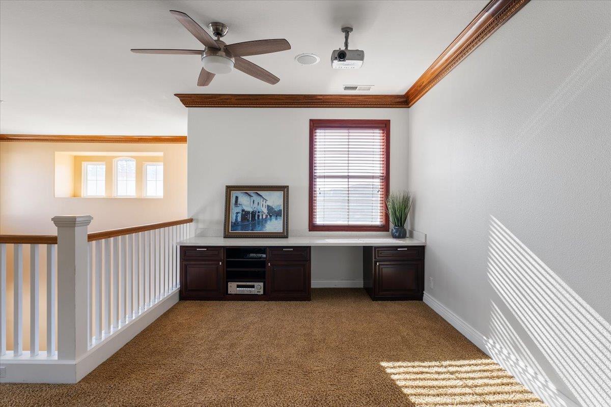 Detail Gallery Image 27 of 61 For 16 Wimbledon Cir, Salinas,  CA 93906 - 6 Beds | 3 Baths