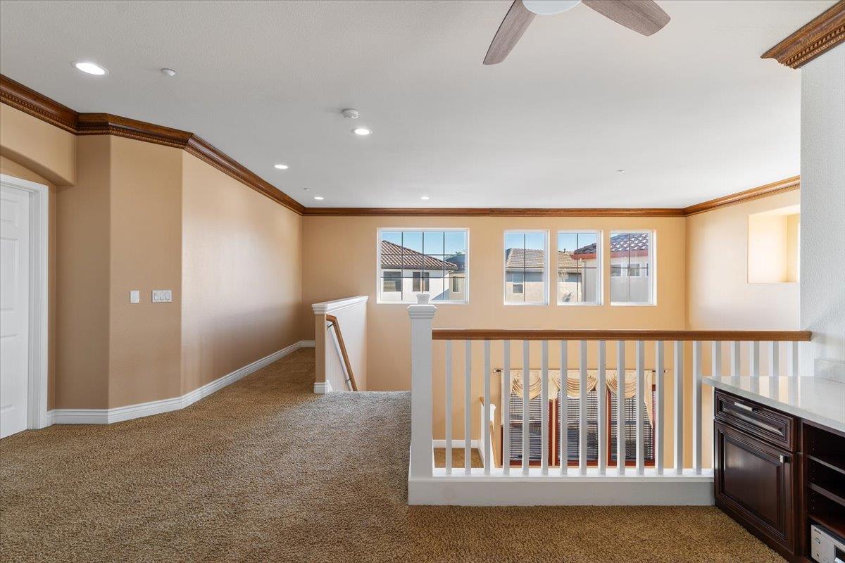 Detail Gallery Image 30 of 61 For 16 Wimbledon Cir, Salinas,  CA 93906 - 6 Beds | 3 Baths